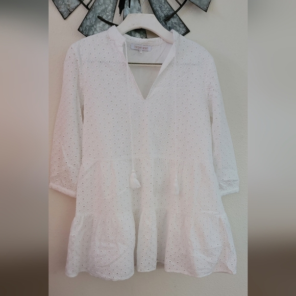 Harper Wren Boho Eyelet Smock Brachie Withe Dress size Medium. - Picture 4 of 16